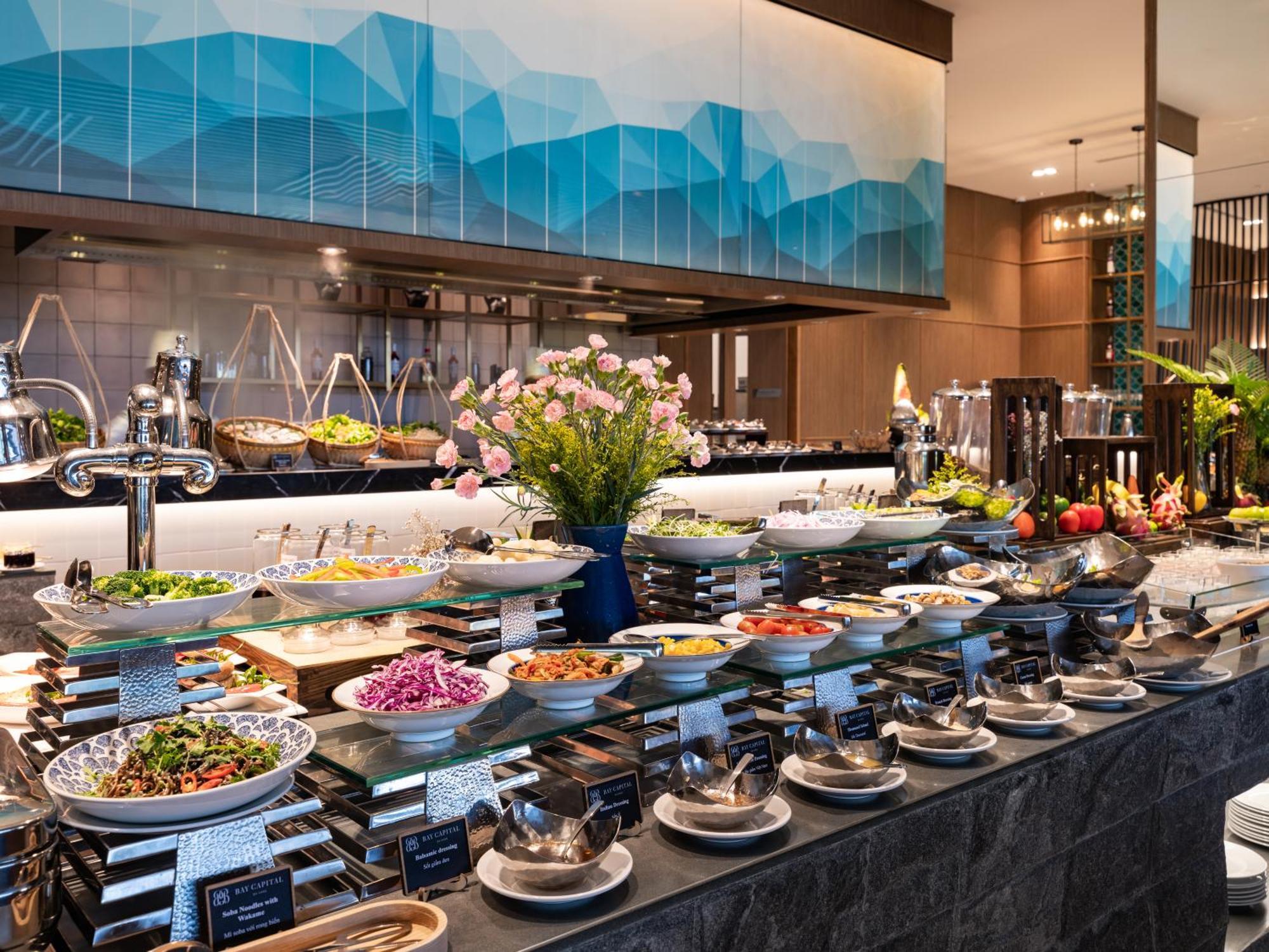 Crowne Plaza Danang City Centre By Ihg Exterior photo