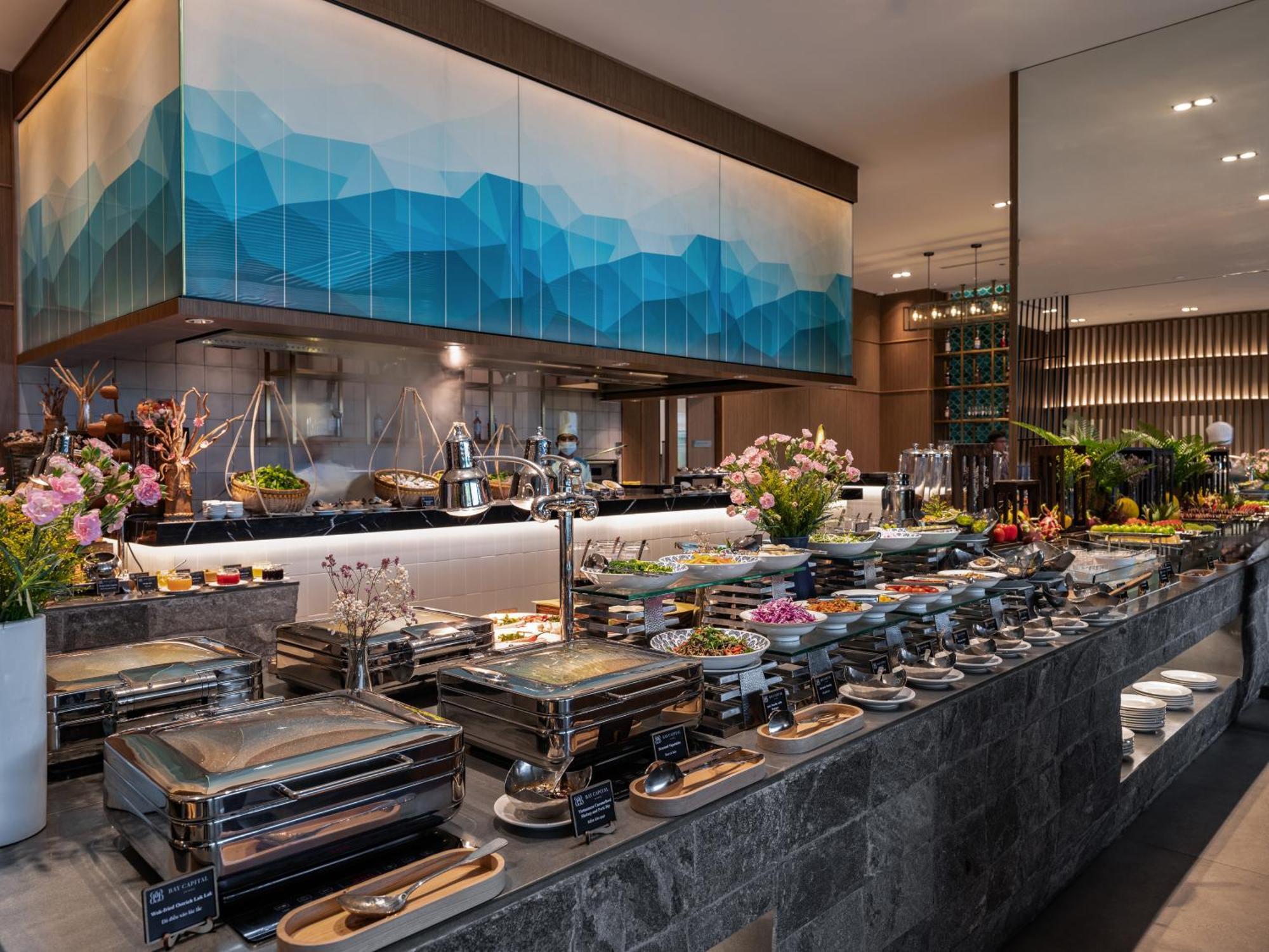 Crowne Plaza Danang City Centre By Ihg Exterior photo